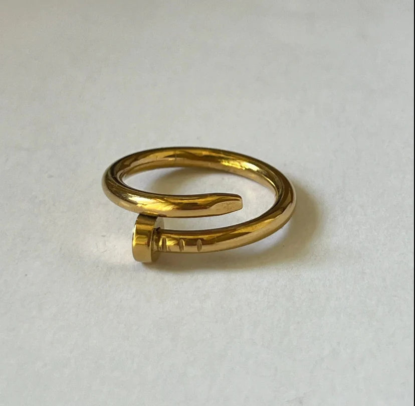 Selene Ring